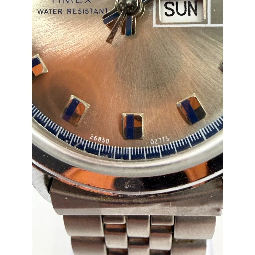 Vintage Timex Water Resistant Day Date Manual Wind Watch 26850 02775 Silver Tone